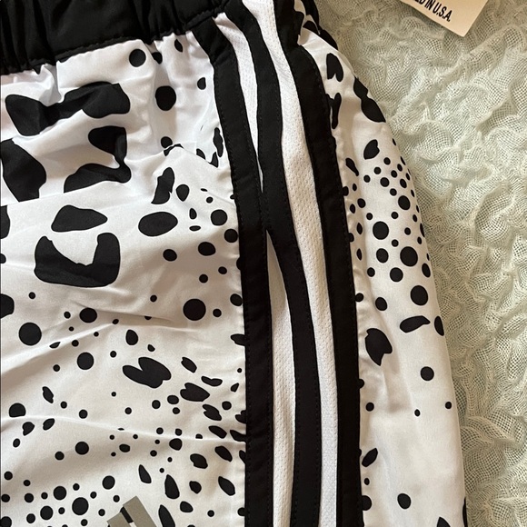 Adidas Black and White Climalite Active Shorts - Picture 4 of 6